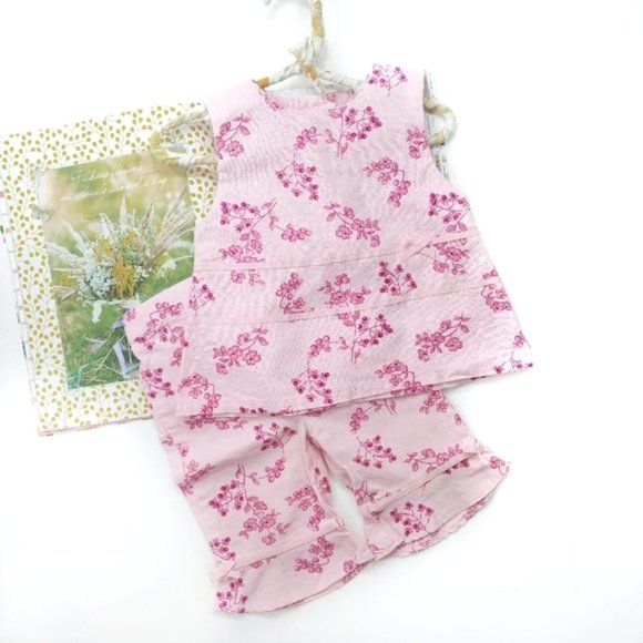 Vitamins Baby Other - Linen Cherry Blossom 2 Piece Set Size 24 Months